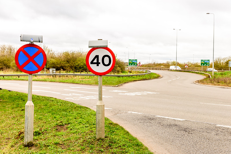 限速标志,数字40,英国,路,公路,背景,都市风景,白昼,德国高速公路,自然的窗子