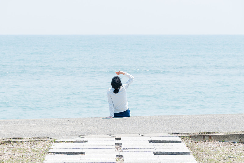 海滩,女人,夏季系列,沙子,夏天,仅成年人,明亮,青年人,泡泡