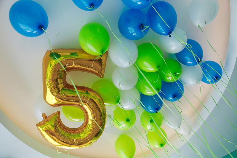 气球,生日,数字5,古典式,4岁到5岁,周年纪念,水平画幅,无人,蛋糕,甜点心