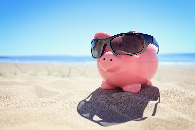 夏天,海滩,太阳镜,小猪扑满,储蓄,退休金,折扣商店,猪,税,预算