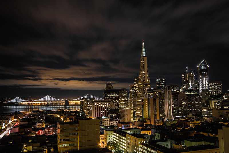夜晚,都市风景,旧金山,泛美金字塔,海湾大桥,旧金山湾区,日落时分,水平画幅,无人,户外