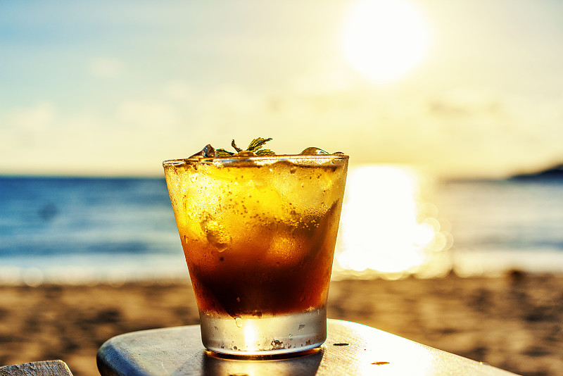 莫吉托,饮料,海滩,背景,玻璃杯,冻结的,运动模糊,鸡尾酒会,甘草糖,伊比沙岛