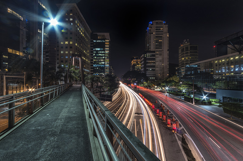 Night,street,view,of,S?o,Paulo,,Brazil