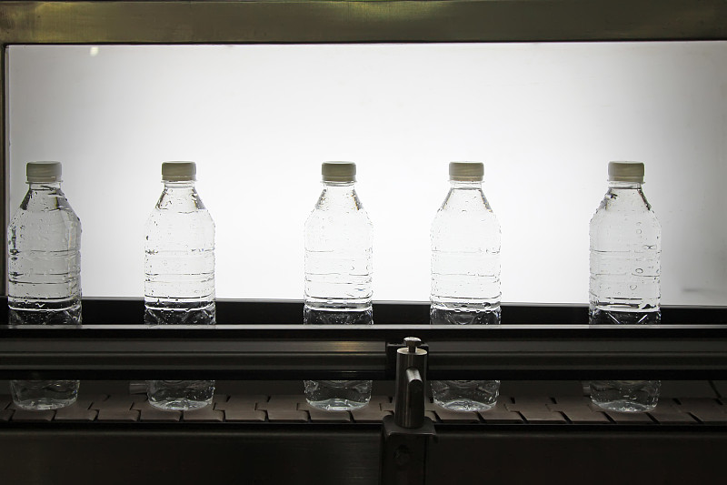 纯净水,瓶子,工厂,水平画幅,无人,制造机器,饮料,干净,现代