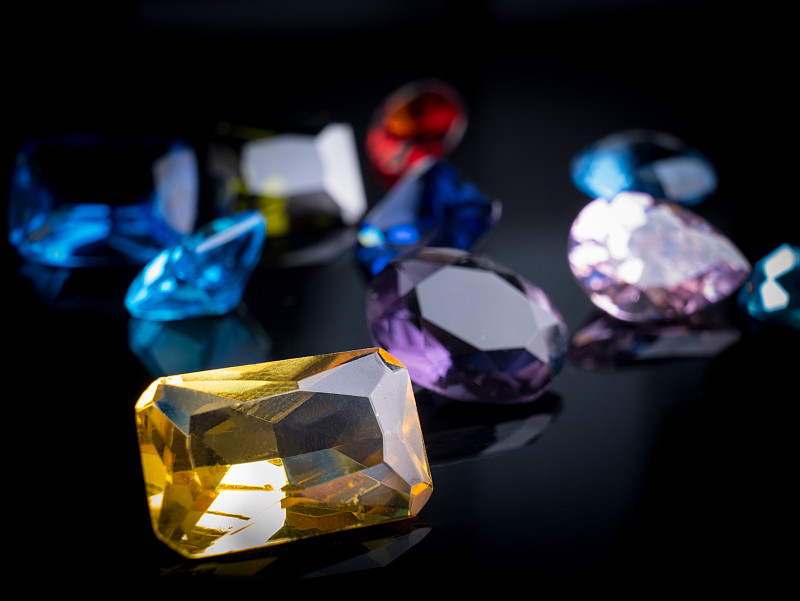 宝石,紫水晶,石英岩,玉髓,红宝石,蓝色,天青石,月长石,黄玉,闪亮的