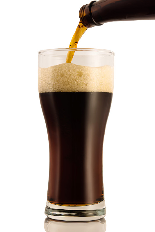 瓶子,苦啤酒,白色背景,玻璃,分离着色,垂直画幅,褐色,拉格啤酒,无人,含酒精饮料
