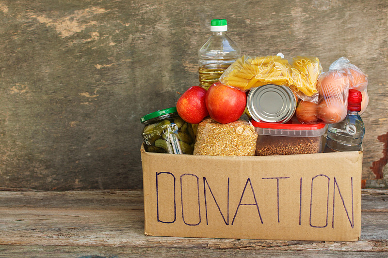 食品,捐款箱,水,水平画幅,慈善义演,板条箱,志愿者,荞麦,纸板,盒子