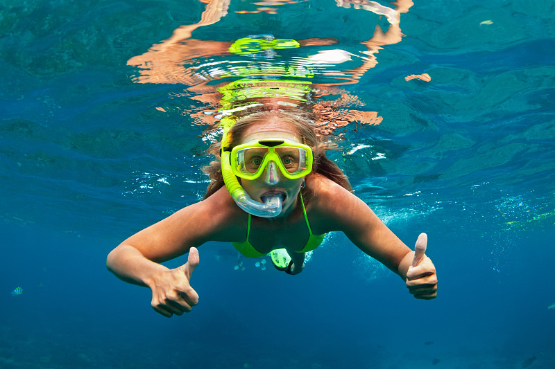 水下,浮潜,鱼类,防护面罩,礁石,女孩,水,青少年,休闲活动,夏天