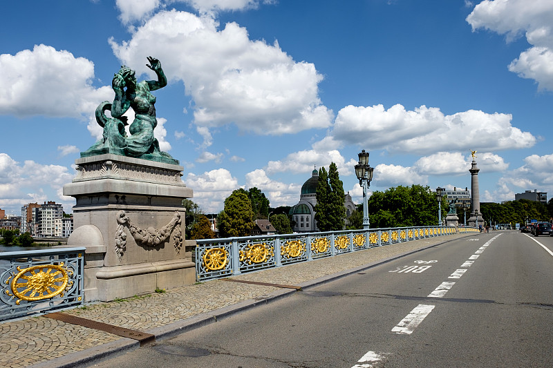 Fragnee,bridge,in,the,city,of,Liège