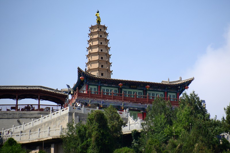 甘肃省,兰州,白塔,水平画幅,蓝色,云,无人,寺庙,当地著名景点,东亚