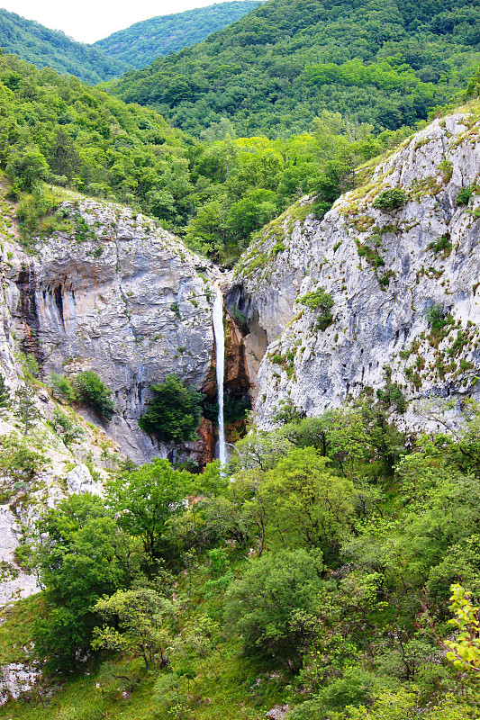 Waterfall,at,Val,Rosandra,,Dolina,Glin??ice,,Trieste,,Italy
