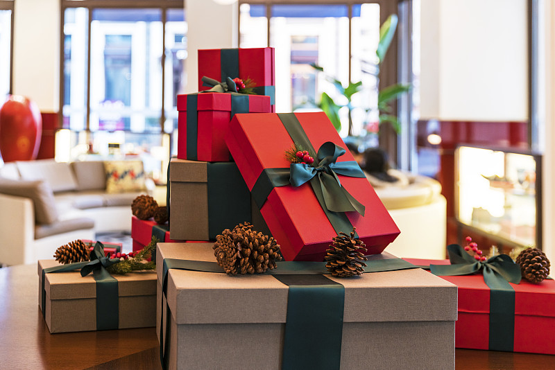 包装纸,生日礼物,圣诞礼物,三维图形,新年前夕,圣诞装饰,圣诞装饰物,惊奇,缎带,蝴蝶结