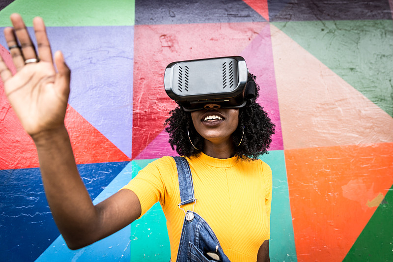 衣服,女人,虚拟现实,伊比拉布尔拉公园,从虚拟现实的角度拍摄,可穿戴式相机,安哥拉,3d眼镜,360度景观,虚拟现实模拟器