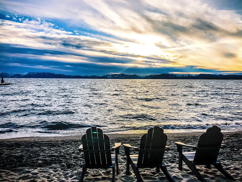 海滩,椅子,太浩湖,水,天空,美国西部,沙子,雪,夏天,湖