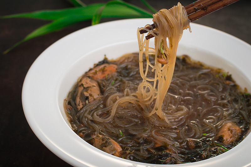 海草,细香葱,日本食品,桌子,汤,猪肉,面条,球芽甘蓝,古典式,在下面