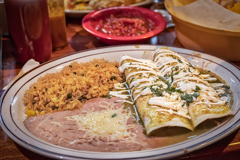 墨西哥玉米煎饼,水平画幅,无人,传统,膳食,西红柿,豆,晚餐,绿酱,食品