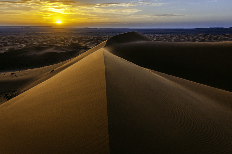北非,沙丘,摩洛哥,erg,chebbi,dunes,美,留白,褐色,水平画幅,云,莫鲁加