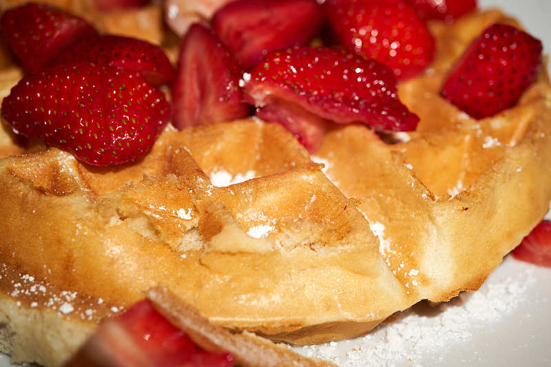 草莓,华夫饼干,薄烤饼,褐色,水平画幅,奶油,蛋糕,膳食,碳水化合物,糖粉