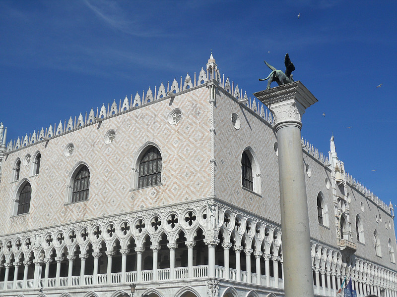 doge's,palace,公爵宫总督宫,威尼斯礁湖,圣马可广场,威尼托大区,东北方向,威尼斯,旅游目的地,水平画幅,建筑