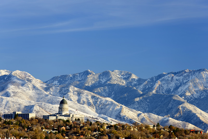 市区,盐湖城,无人宇宙飞船,航天任务,冬季运动会,雪山,全国大学生体育协会,货运火车,蟾蜍,空间探索