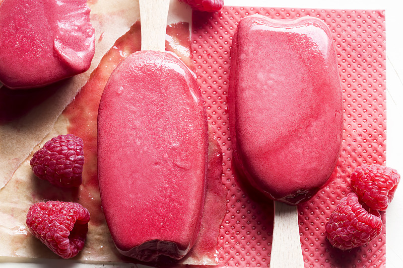 树莓果露,冰淇淋,水平画幅,奶油,夏天,酸奶,冰冻酸奶,特写,甜点心