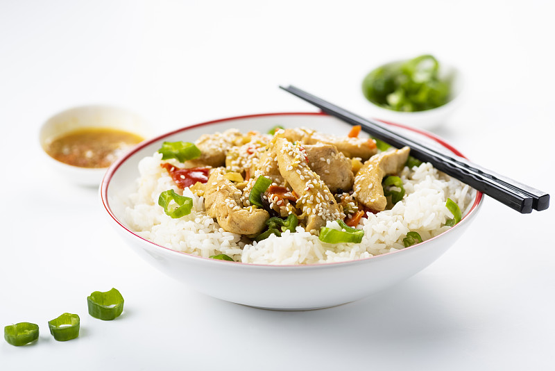 鸡,稻,蔬菜,莱斯大学,芝麻,照烧,烤制的鸡胸肉,中间部分,鸡胸,顶部