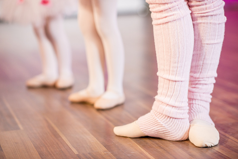 芭蕾舞鞋,长袜,粉色,芭蕾舞者,水平画幅,4岁到5岁,芭蕾短裙,芭蕾舞,人,特写