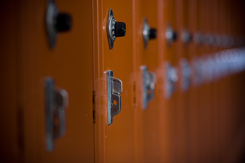 储物柜,分离着色,号码锁,小学,水平画幅,高中学校建筑,知识,女生,学校,彩色图片